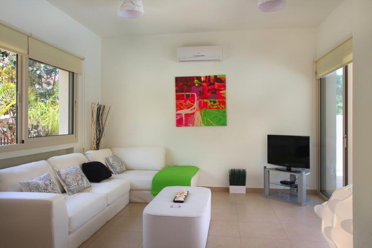 Protaras Villa Michelle 9 Exterior foto